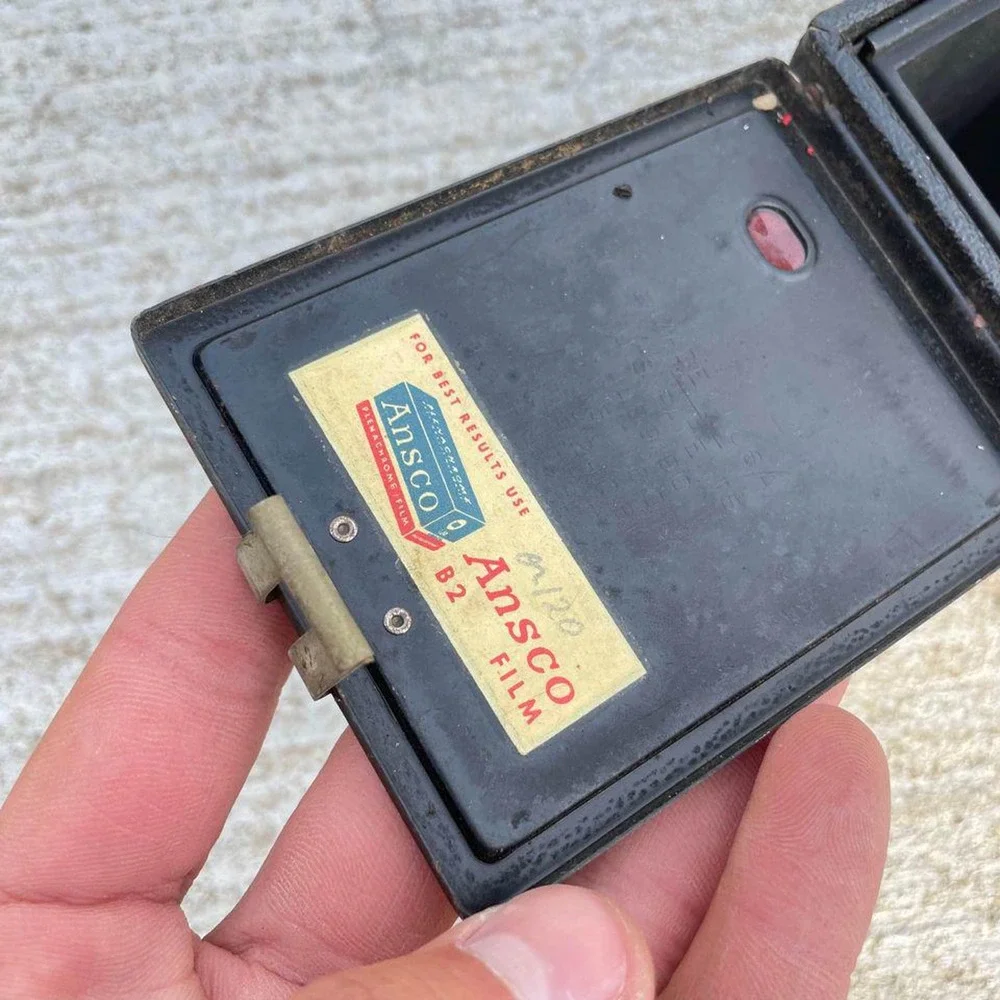 Vintage 1947 Agfa Ansco B2 Cadet Roll Film Box Camera - HLBN